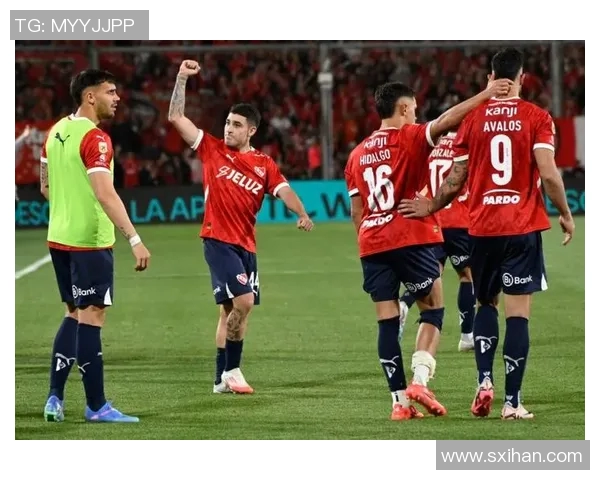 图库曼与科隆激战正酣即刻比分更新与赛况分析